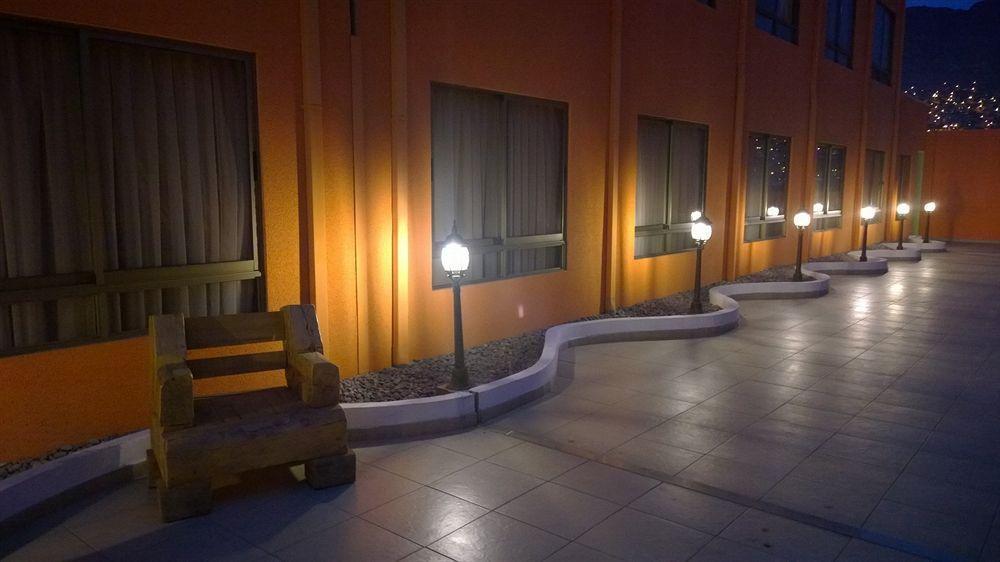 אנטופגסטה Hotel Astore Suites מראה חיצוני תמונה